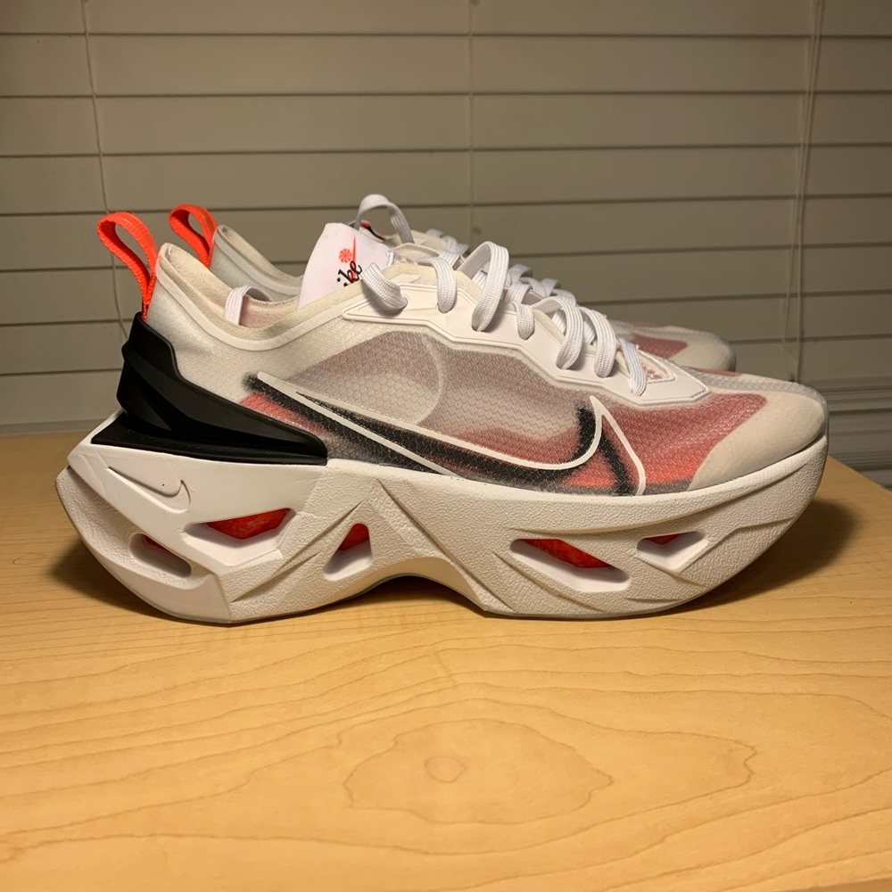 Brand New Zoom Vista Size 7.5!